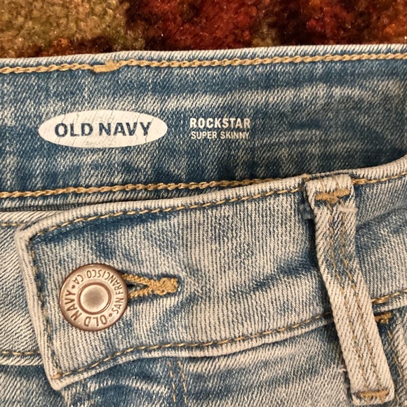 $6 / $8 / $10 SALE! 
Rockstar Super Skinny Distressed Patched Jeans - Picture 3 of 6